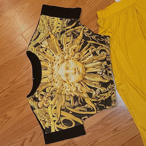 NWT 2 Piece Black & Gold Yellow Egyptian Theme Crop Top & Harem Side Split Pants - Picture 3 of 8